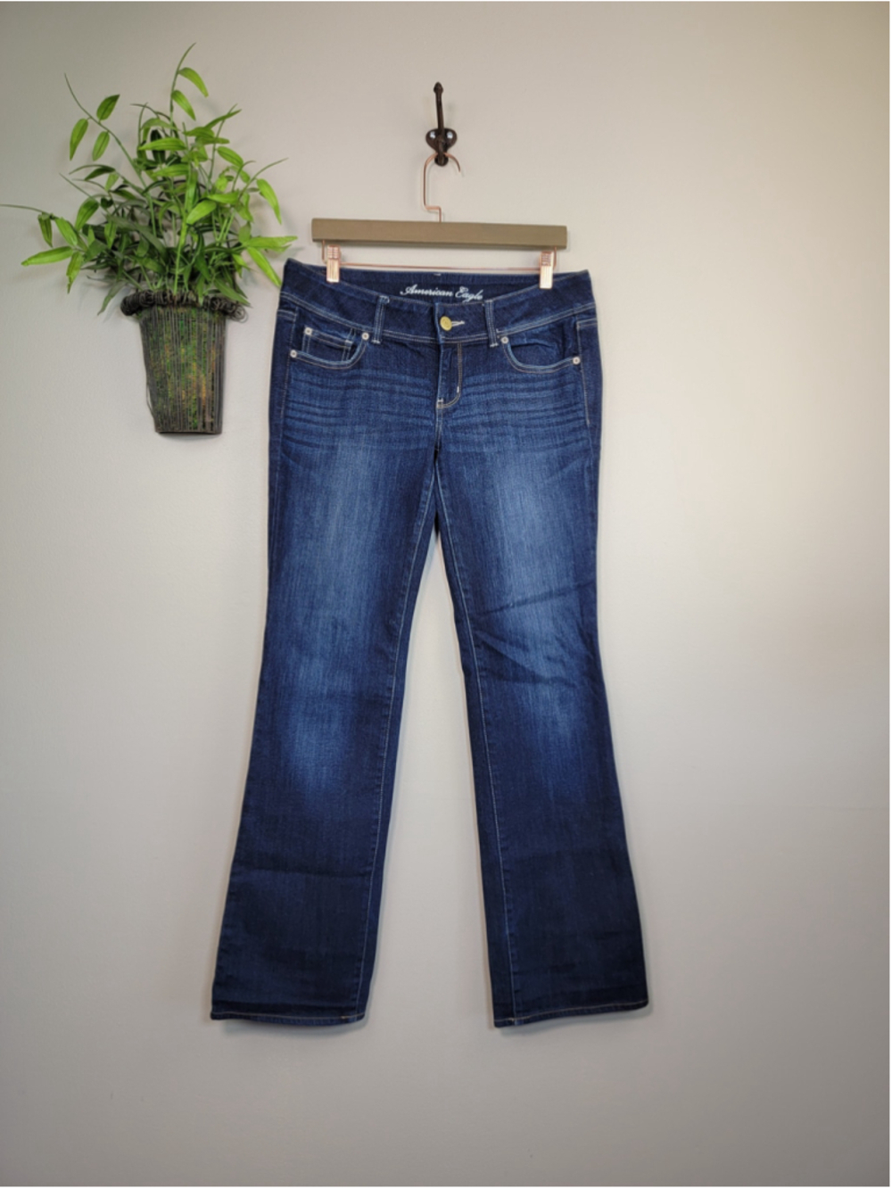 AE 8 American Eagle Slim Boot Jeans Bootcut Dark Wash Low Rise Y2K Stretch